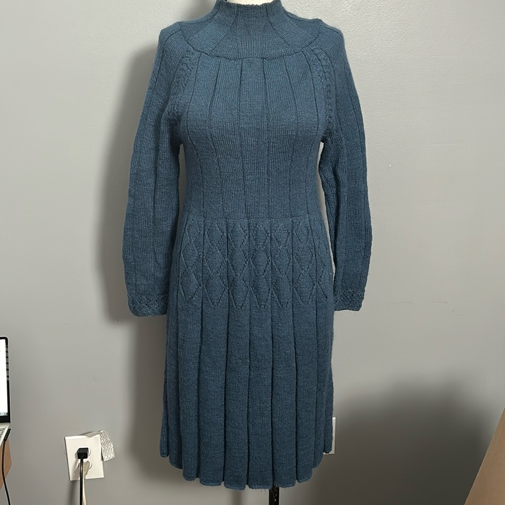 No brand blue wool knit a- line midi mock neck dress size small
